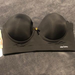 NWT multi-way Daisy Fuentes bra-36C